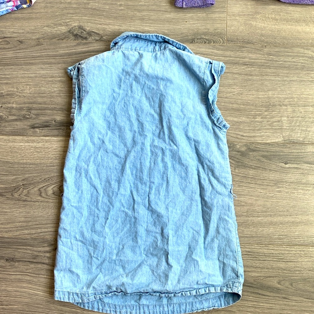 Toddler Girls Shirts Bundle (5) - Picture 9 of 11